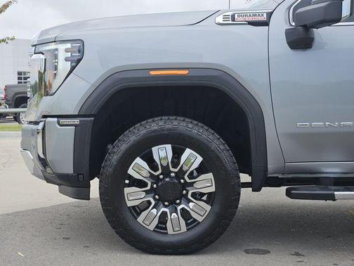 2025 GMC Sierra 2500 Denali