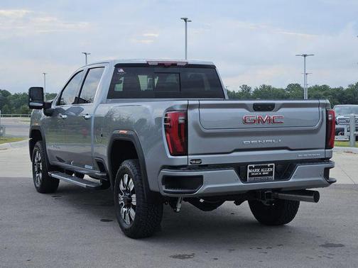 2025 GMC Sierra 2500 Denali
