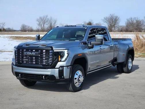 2026 GMC Sierra 3500 Denali