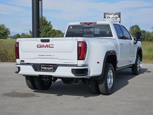2026 GMC Sierra 3500 Denali