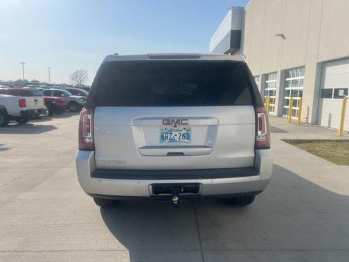 2016 GMC Yukon SLT
