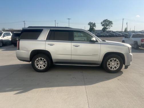 2016 GMC Yukon SLT