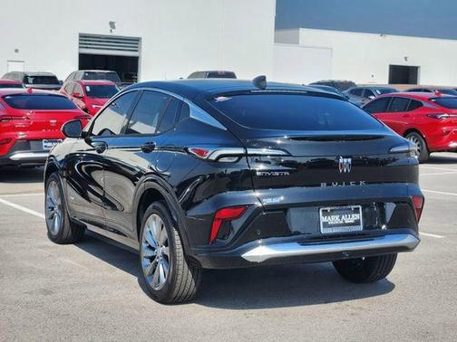 Ebony Twilight Metallic 2026 Buick Envista Avenir FWD