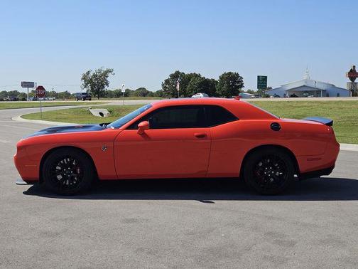 2016 Dodge Challenger SRT Hellcat