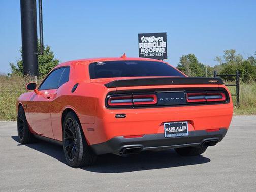 2016 Dodge Challenger SRT Hellcat