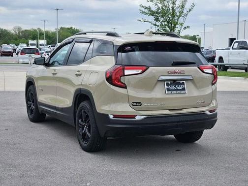 2023 GMC Terrain AWD AT4
