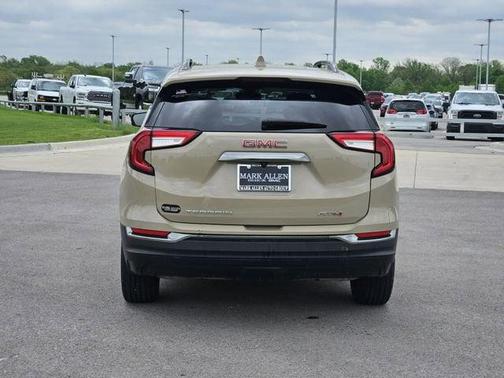2023 GMC Terrain AWD AT4