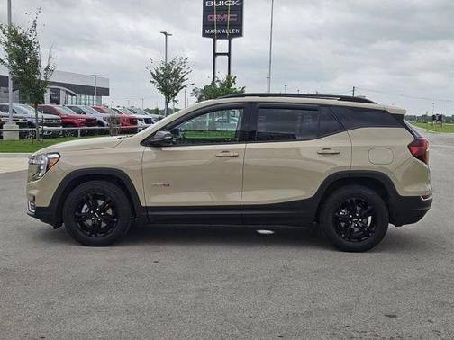 2023 GMC Terrain AWD AT4