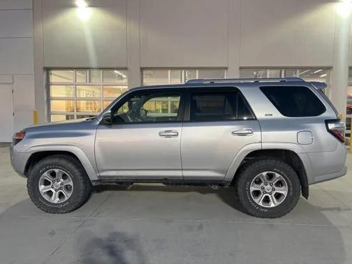 2016 Toyota 4Runner SR5 Premium