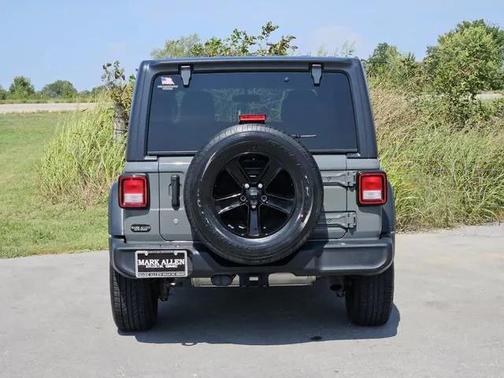 2020 Jeep Wrangler Unlimited Sport Altitude