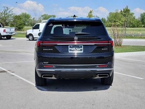 2025 Buick Enclave Preferred FWD
