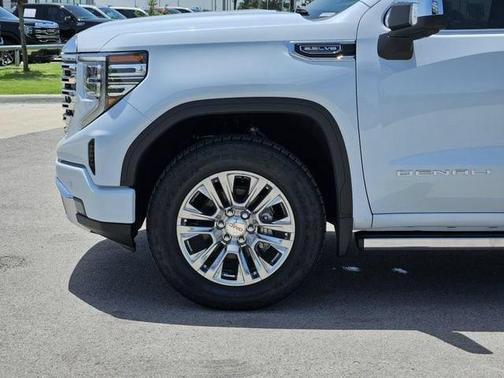 Glacier White Tricoat 2026 GMC Sierra 1500 Denali