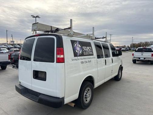 2017 Chevrolet Express 2500 Work Van