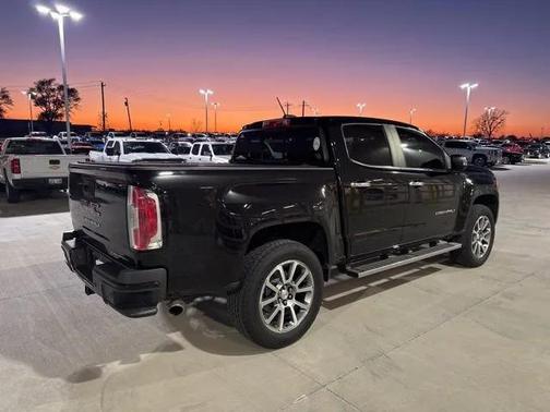2022 GMC Canyon Denali