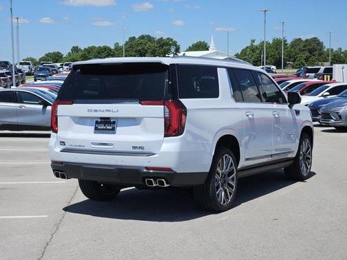 Glacier White Tricoat 2026 GMC Yukon XL Denali Ultimate