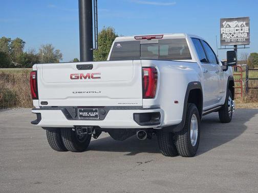 2026 GMC Sierra 3500 Denali
