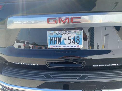2022 GMC Yukon XL Denali