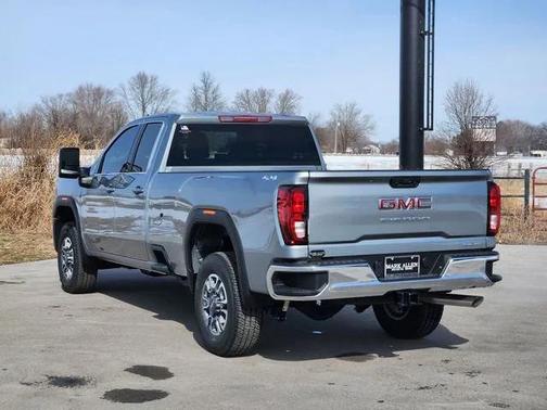 2026 GMC Sierra 3500 SLE