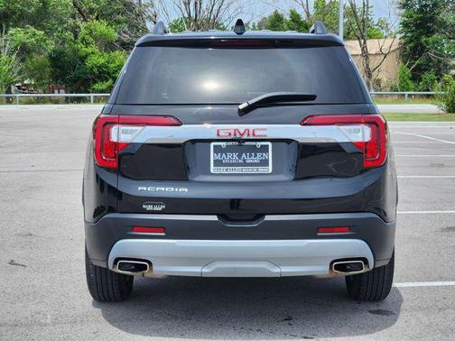 2023 GMC Acadia FWD SLT