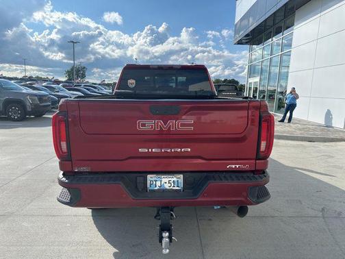 2022 GMC Sierra 2500 AT4