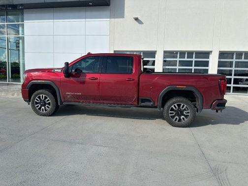 2022 GMC Sierra 2500 AT4
