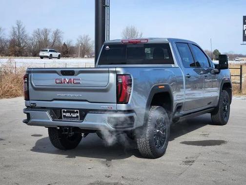 2026 GMC Sierra 3500 AT4