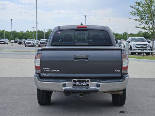 2013 Toyota Tacoma Base