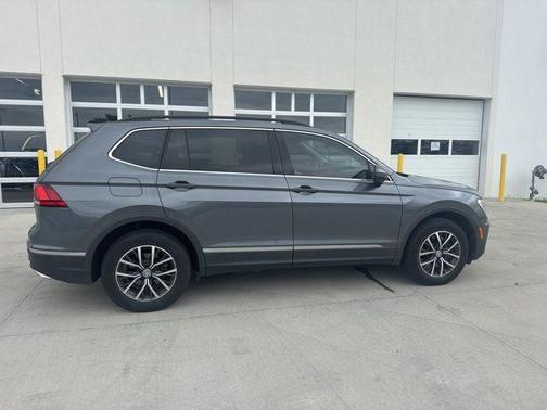 2020 Volkswagen Tiguan 2.0T SE 4MOTION