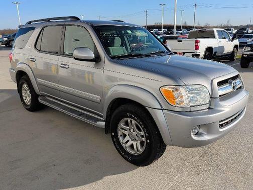 Silver Sky Metallic 2005 Toyota Sequoia SR5