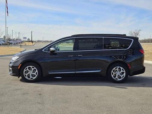 2023 Chrysler Pacifica Limited