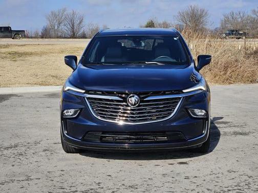 2023 Buick Enclave Essence FWD