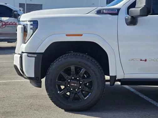 2026 GMC Sierra 2500 AT4