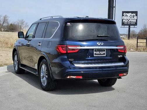 2024 INFINITI QX80 Luxe