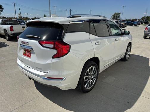 2022 GMC Terrain Denali
