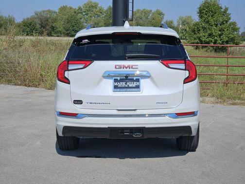 2022 GMC Terrain Denali
