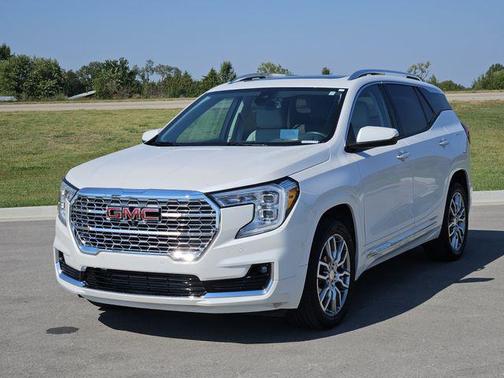 2022 GMC Terrain Denali