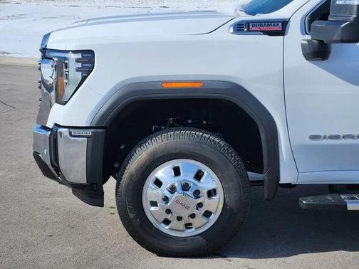 2026 GMC Sierra 3500 SLT
