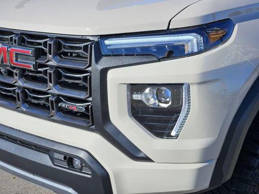 2026 GMC Canyon AT4X