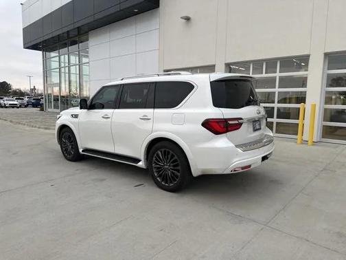 2022 INFINITI QX80 SENSORY