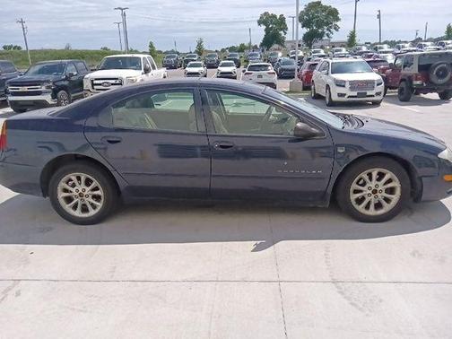 2000 Chrysler 300M Base