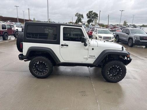 2016 Jeep Wrangler Sport