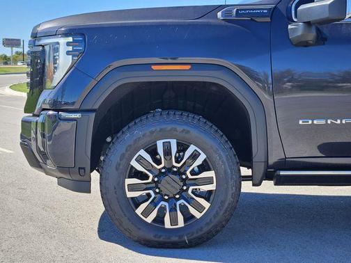2025 GMC Sierra 2500 Denali Ultimate