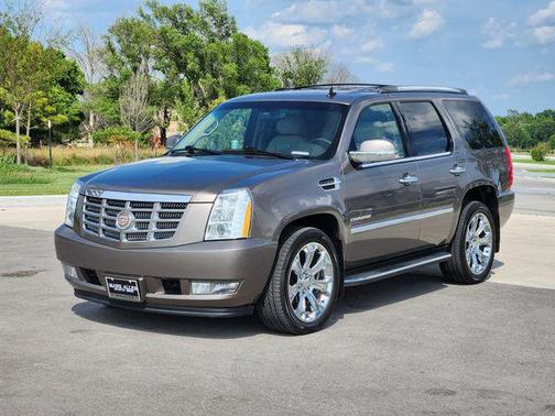 2014 Cadillac Escalade Luxury