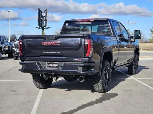 2026 GMC Sierra 2500 AT4