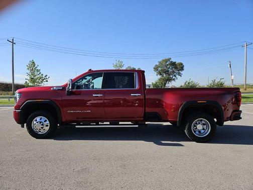 2024 GMC Sierra 3500 Denali