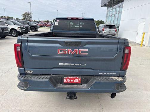 2025 GMC Sierra 3500 Denali