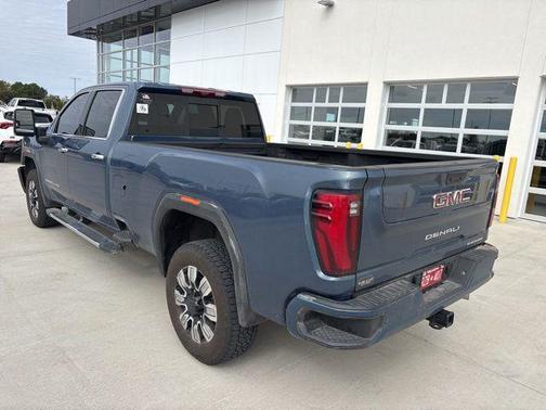 2025 GMC Sierra 3500 Denali