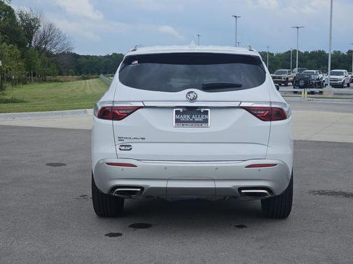 2024 Buick Enclave Premium AWD
