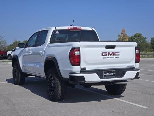 Summit White 2026 GMC Canyon Elevation