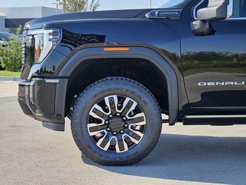 2025 GMC Sierra 2500 Denali Ultimate